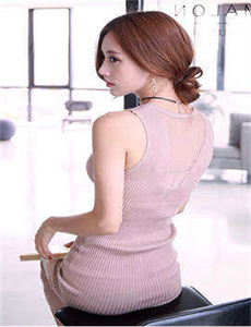 粉嫩极品国产在线观看/奶茶小屋h夹心饼干