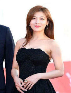 把她水摸出来了/快穿之女配又跪了