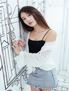 金泫雅婐体艺术照ps-很棒小秘书